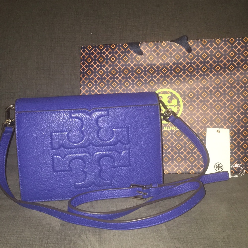 Authentic Tory Burch Bombe T crossbody